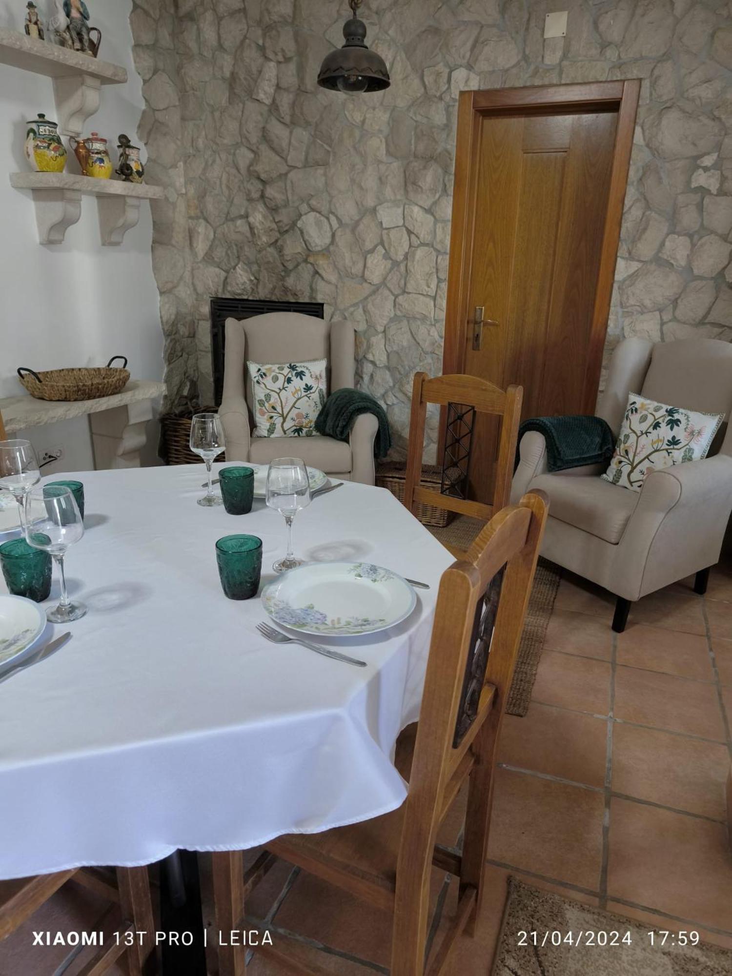 Quartos De Limao Golega Luaran gambar